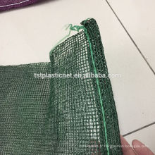 Top de sac en filet raschel de couleur rouge jaune vert avec cordon (Hebei Tuosite Plastic Net)